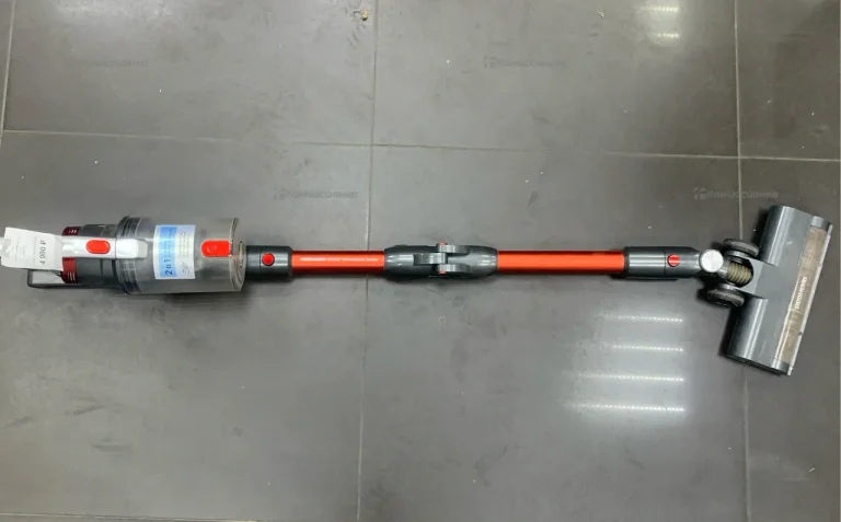 Пылесос  redmond vh1317