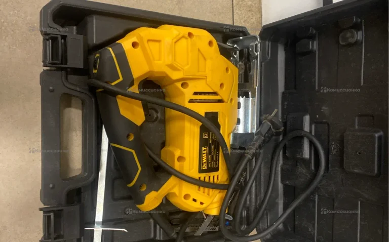 Лобзик 7002 1180W