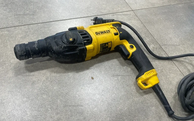 Перфоратор Dewalt D25133K-KS