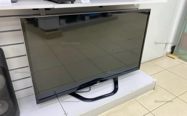 Телевизор LG 47LA643V