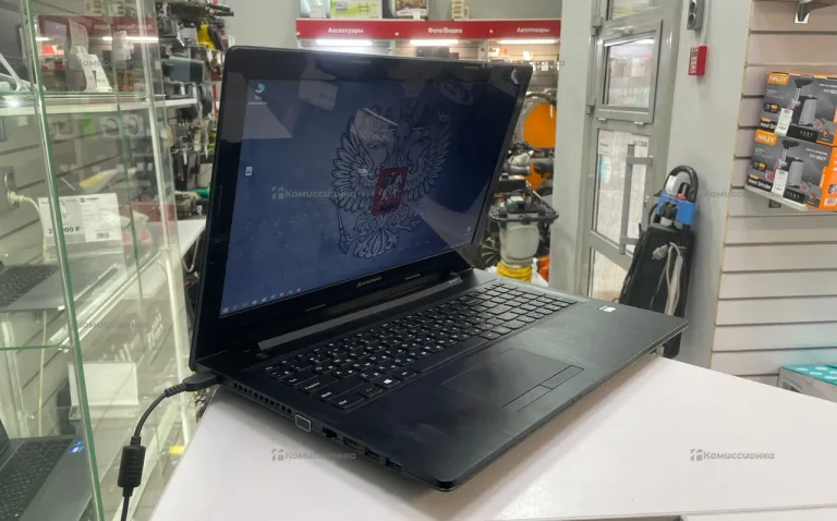 Ноутбук  Lenovo 80E3