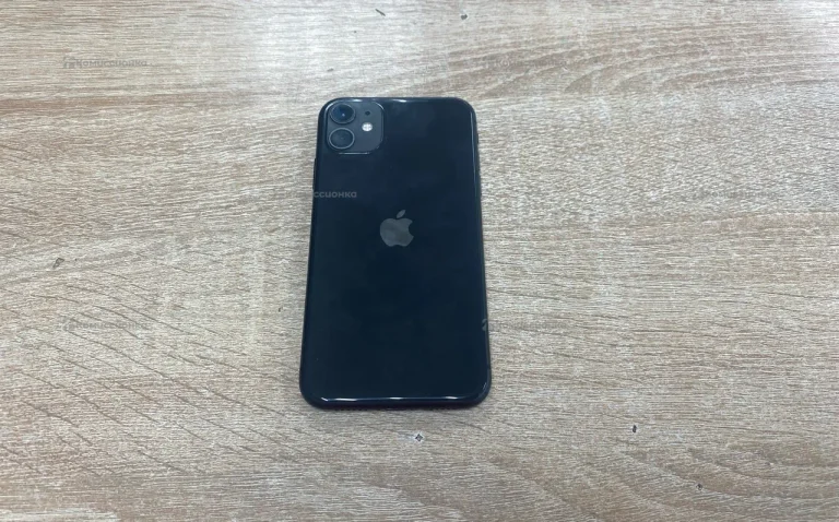 Apple iPhone 11 4/64 ГБ