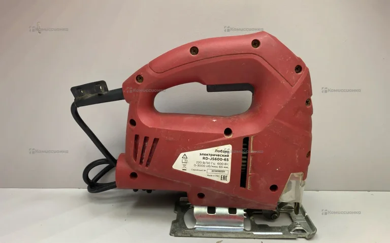 Электролобзик RedVerg RD-JS600-65
