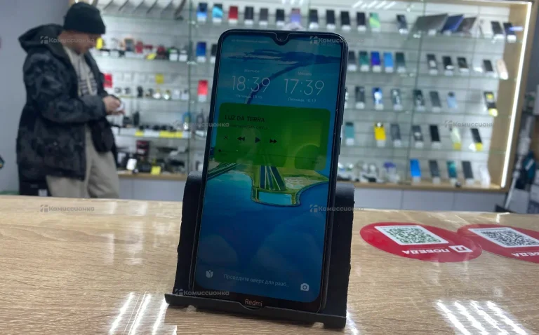 Xiaomi Redmi 8 3/32 ГБ