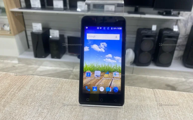 Micromax Spark Vdeo Q415 1/8 ГБ