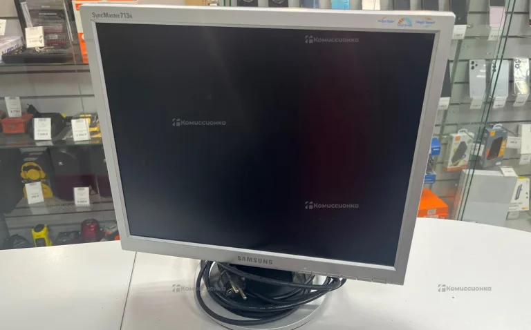 Монитор Samsung SyncMaster 713N