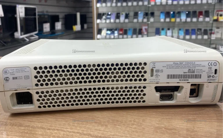 Приставка  Xbox 360 прошитый