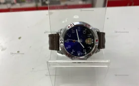 Часы  с гербом и звездой