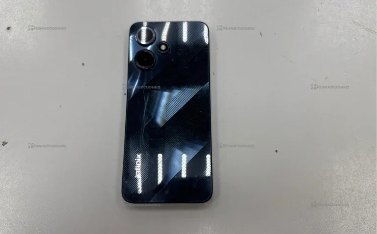 Infinix Hot 30 Play 8/128 ГБ