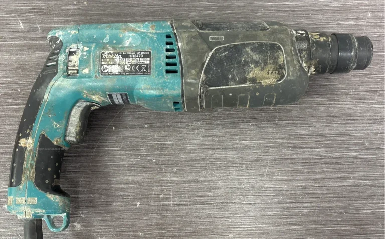 Перфоратор makita HR2470