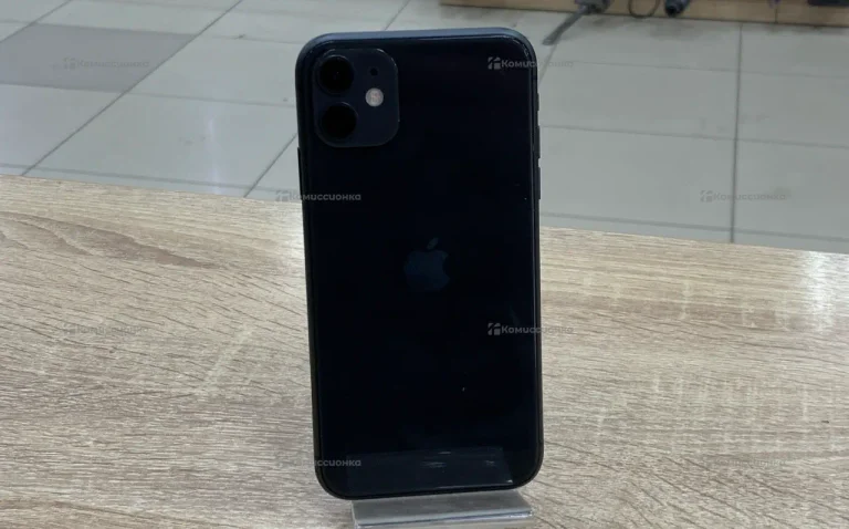 Apple iPhone 11 4/256 ГБ