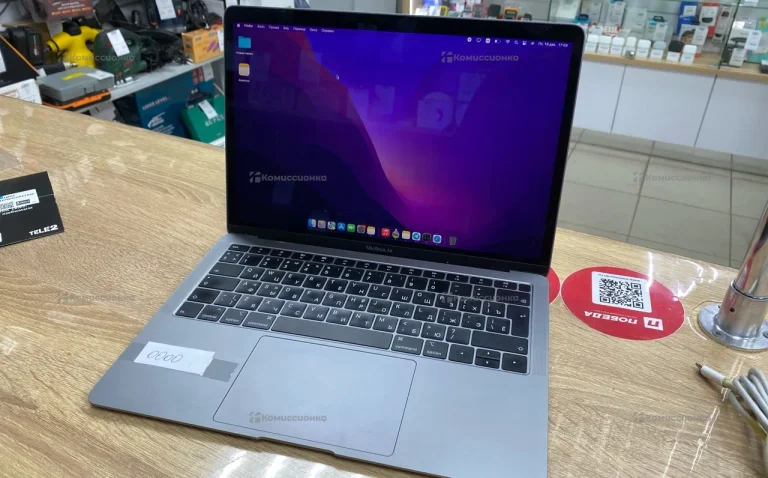 Ноутбук MacBook Air 2019 i5
