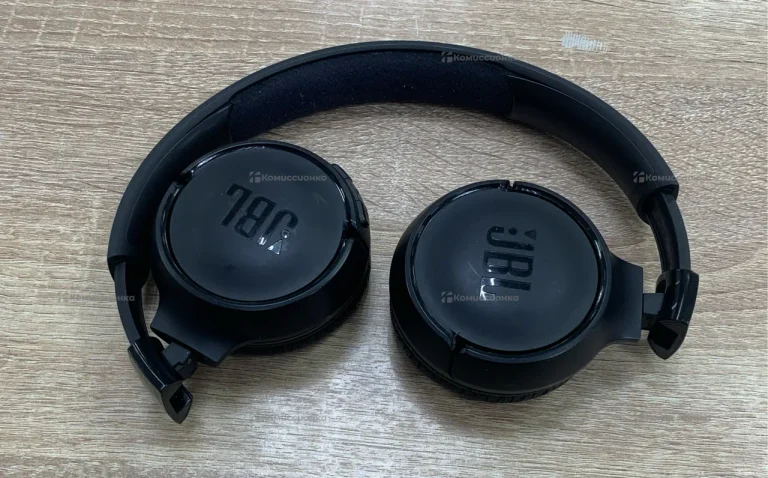 Наушники JBL tune 520