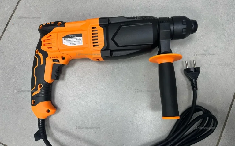 Перфоратор ВИХРЬ П-1000К