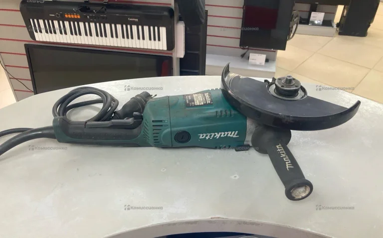 УШМ makita GA9020