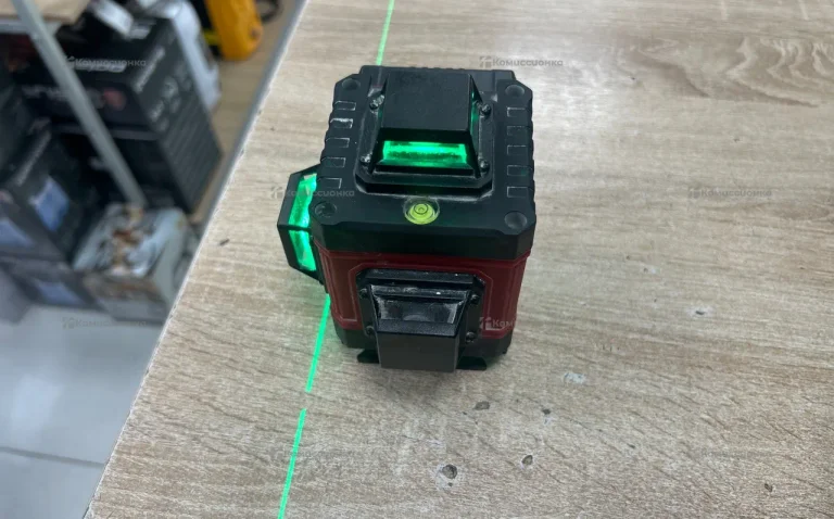 Лазерный уровень Elitech ПЛ 16Л-ЗЕЛ