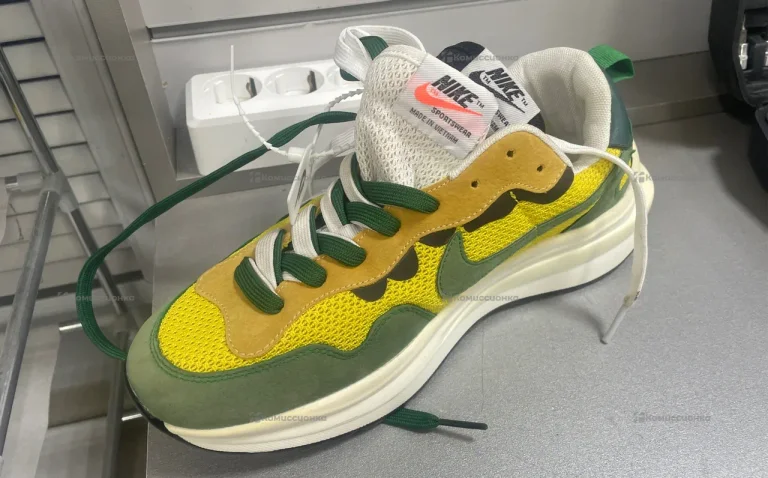 Кроссовки Nike Sportswear 43