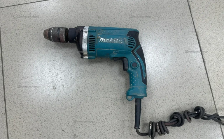 Дрель Makita