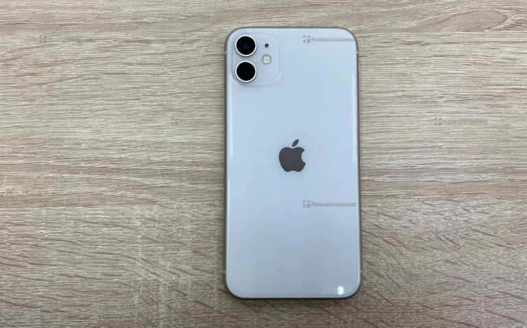 Apple iPhone 11 4/64 ГБ