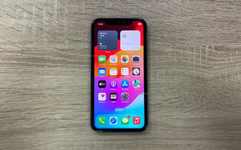 Apple iPhone 11 64 ГБ