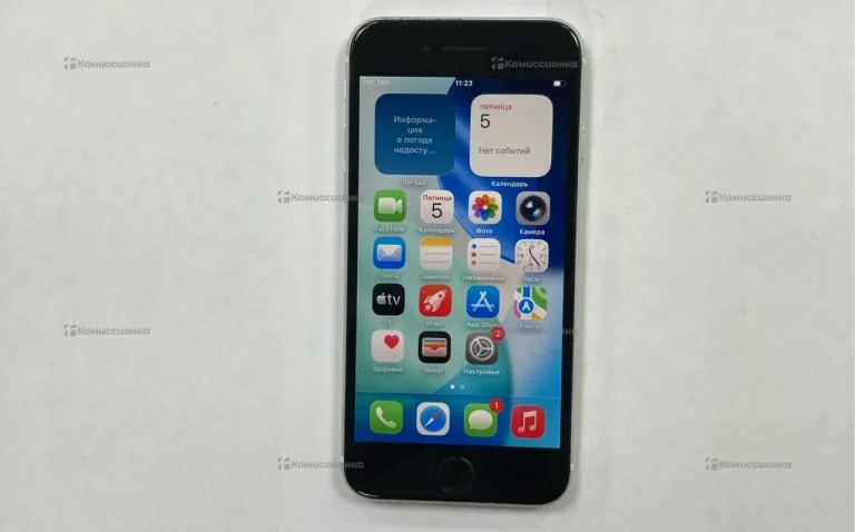 Apple iPhone SE (2020) 4/64 ГБ