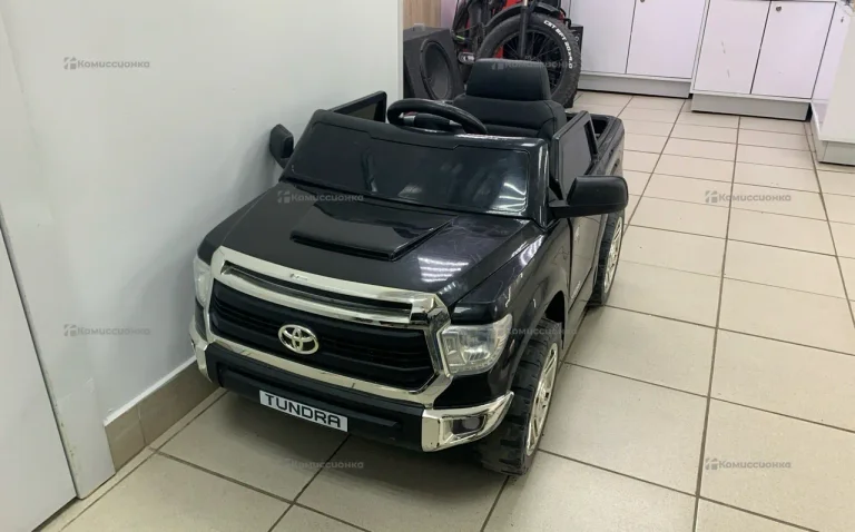 Детский электромобиль Toyota Tundra
