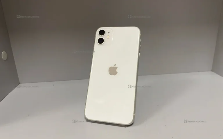 Apple iPhone 11 4/64 ГБ
