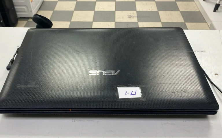 Ноутбук Asus