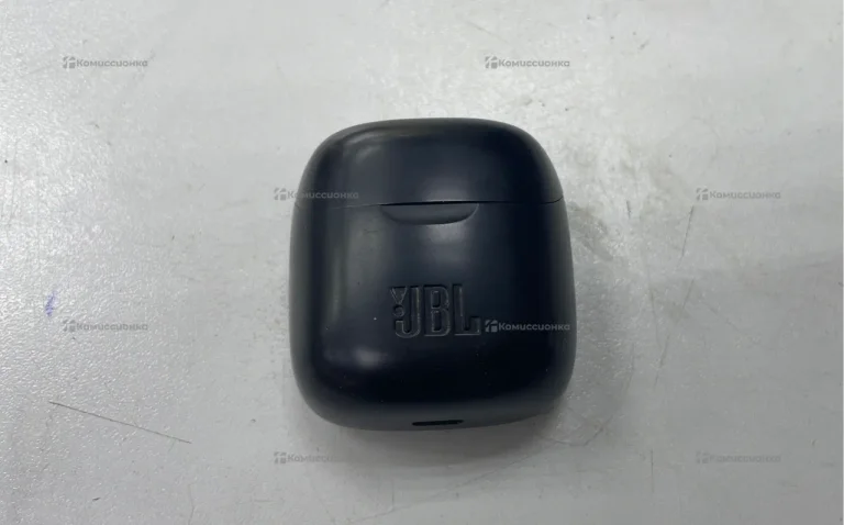Наушники JBL