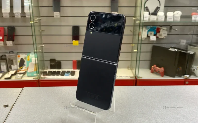 Samsung Galaxy Z Flip 4 8/128Gb