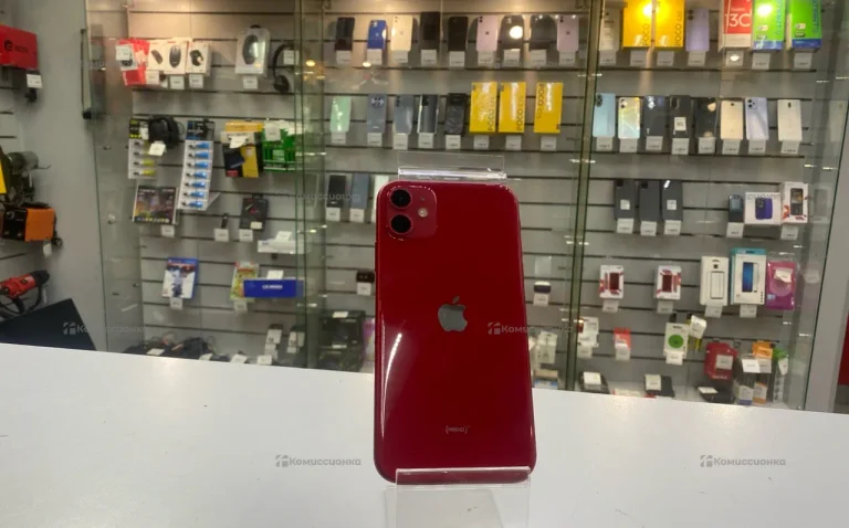 Apple iPhone 11 4/64 ГБ