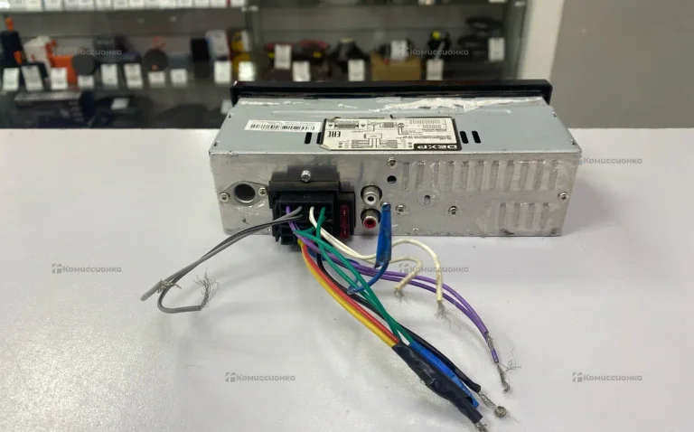 Автомагнитола  Dexp MX-1 B-BT