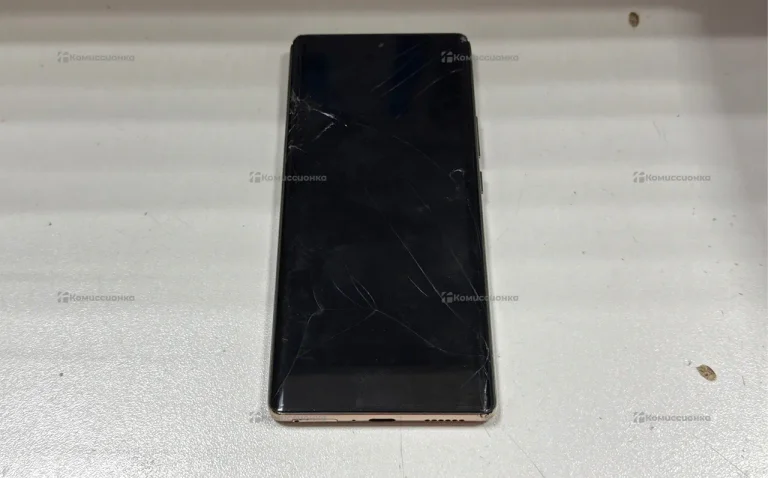 Tecno Spark 20 Pro+ 8/256 ГБ