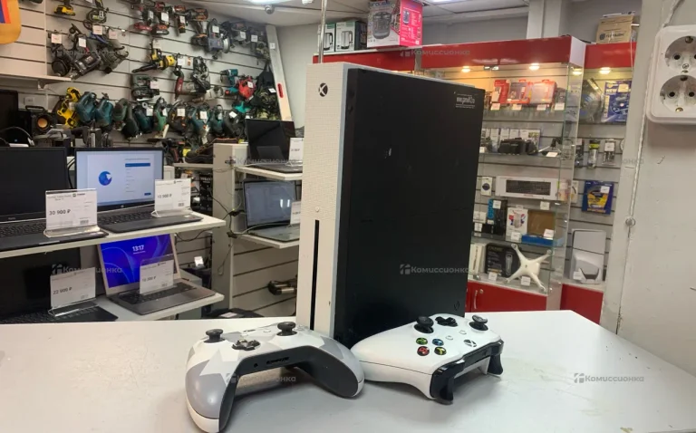 Приставка Xbox One S 512