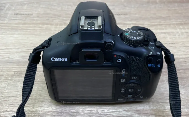 фотоаппарат canon eos2000d