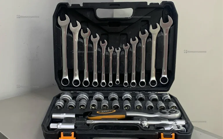 Набор инструментов 37 предметов Razz