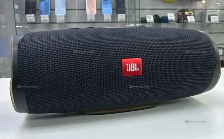 Колонка  JBL Charge 4