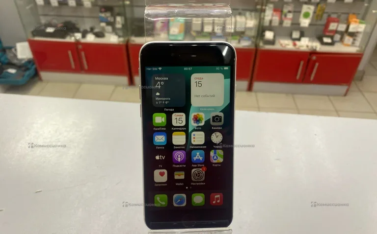 Apple iPhone SE 2/64 ГБ