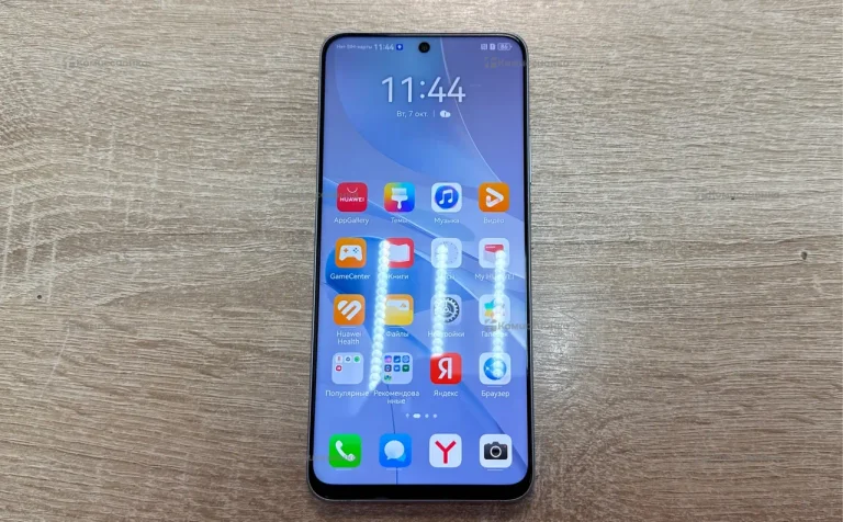 Huawei nova 13i 8/128 ГБ