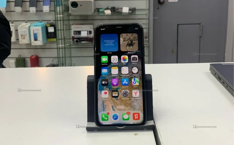 Apple iPhone XR 64