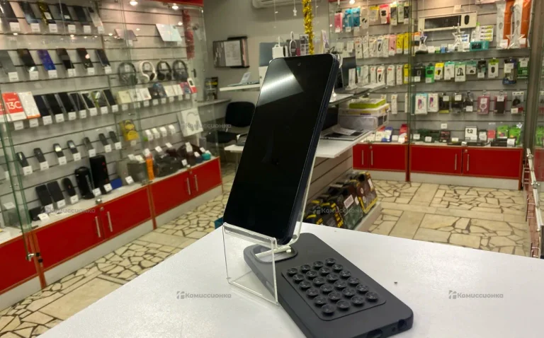 Tecno Spark 40C 8/128 ГБ