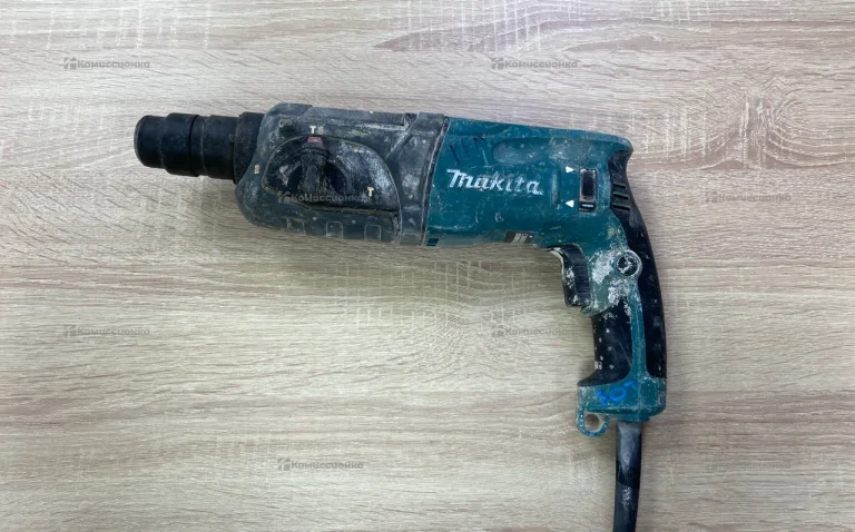 Перфоратор Makita HR2470