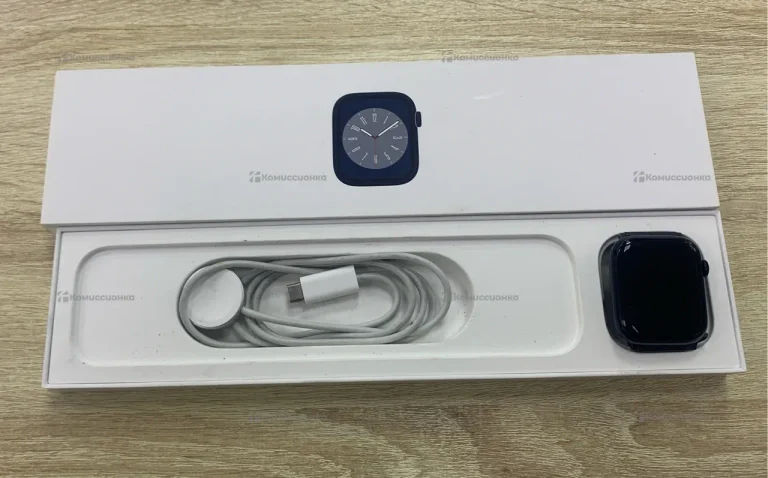 Часы  Apple Watch 8 45MM
