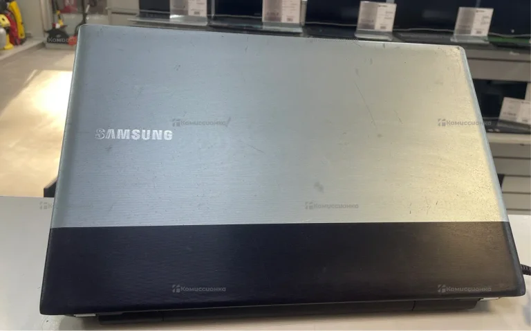 Ноутбук  Samsung