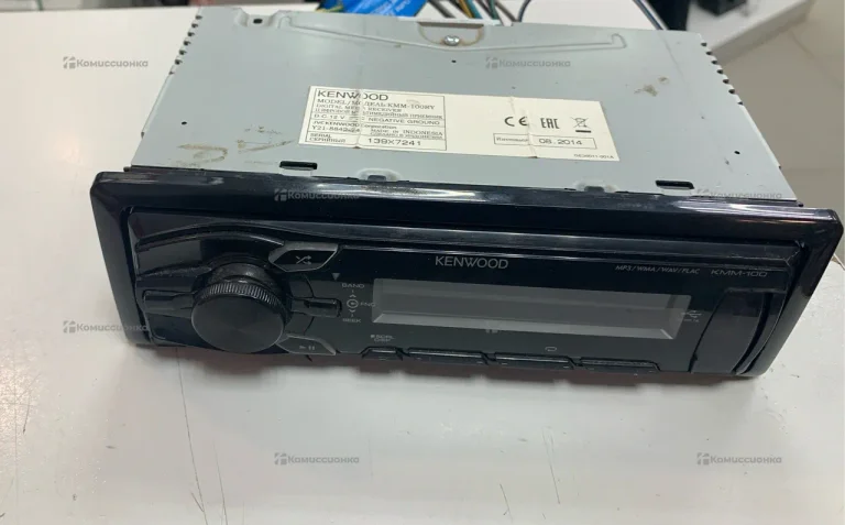 Автомагнитола  Kenwood KMM-100RY