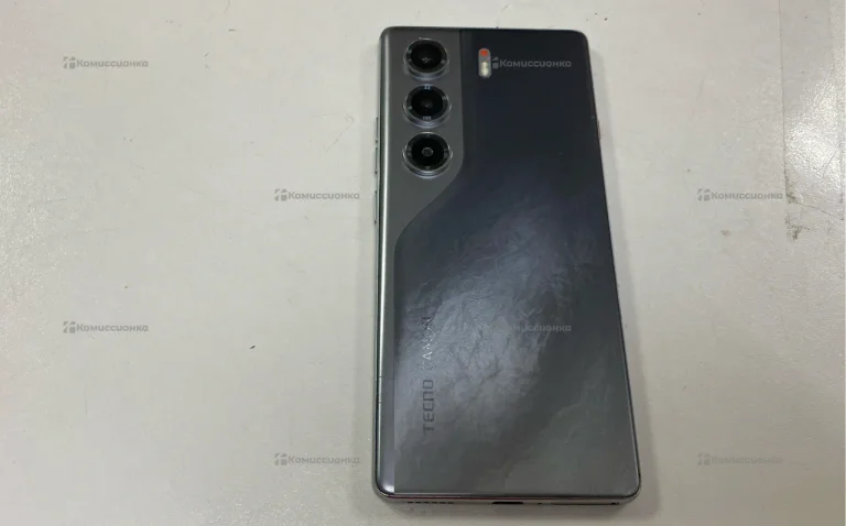 Tecno Camon 40 8/256 ГБ