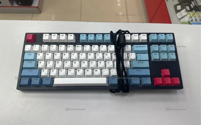 Клавиатура проводная Red Square Keyrox TKL Classic
