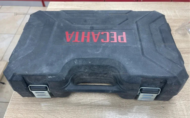 Перфоратор Ресанта П-32-1000К