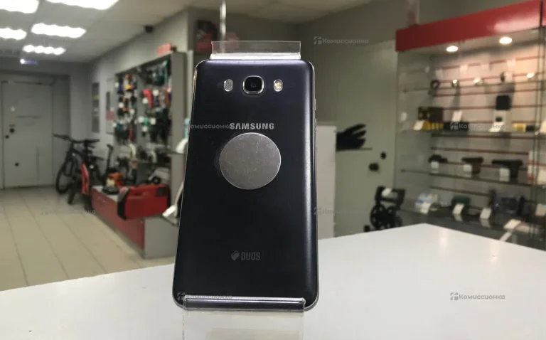 Samsung Galaxy J7 1.5/16 ГБ