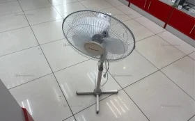 Купить Напольный винтелятор Binatone SF 1604 WS б/у , в Курган Цена:990рублей